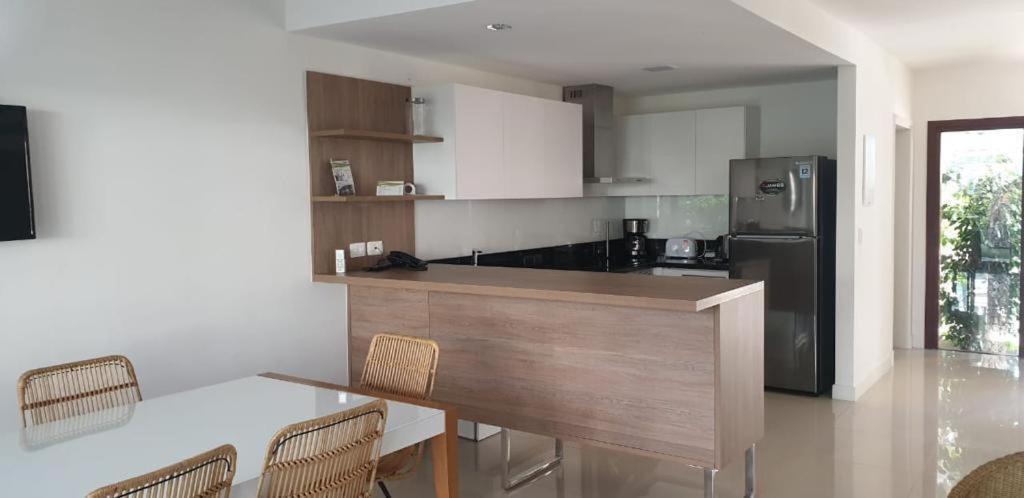 Garden View 2 Dormitorios Con Jardin Y Parrillero Hasta 7 Personas 푼타델에스테 외부 사진