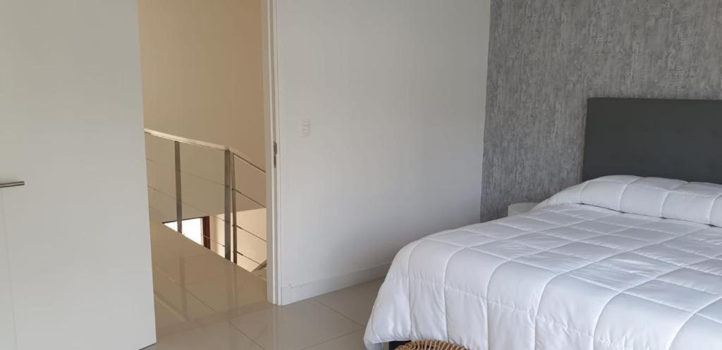 Garden View 2 Dormitorios Con Jardin Y Parrillero Hasta 7 Personas 푼타델에스테 외부 사진
