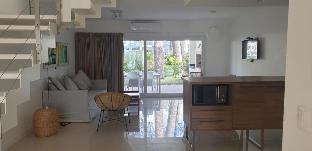 Garden View 2 Dormitorios Con Jardin Y Parrillero Hasta 7 Personas 푼타델에스테 외부 사진